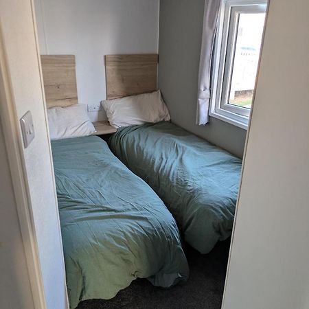 فندق An Oasis Of Serenity In Camber Sands - Brand New 8 Berth Caravan المظهر الخارجي الصورة