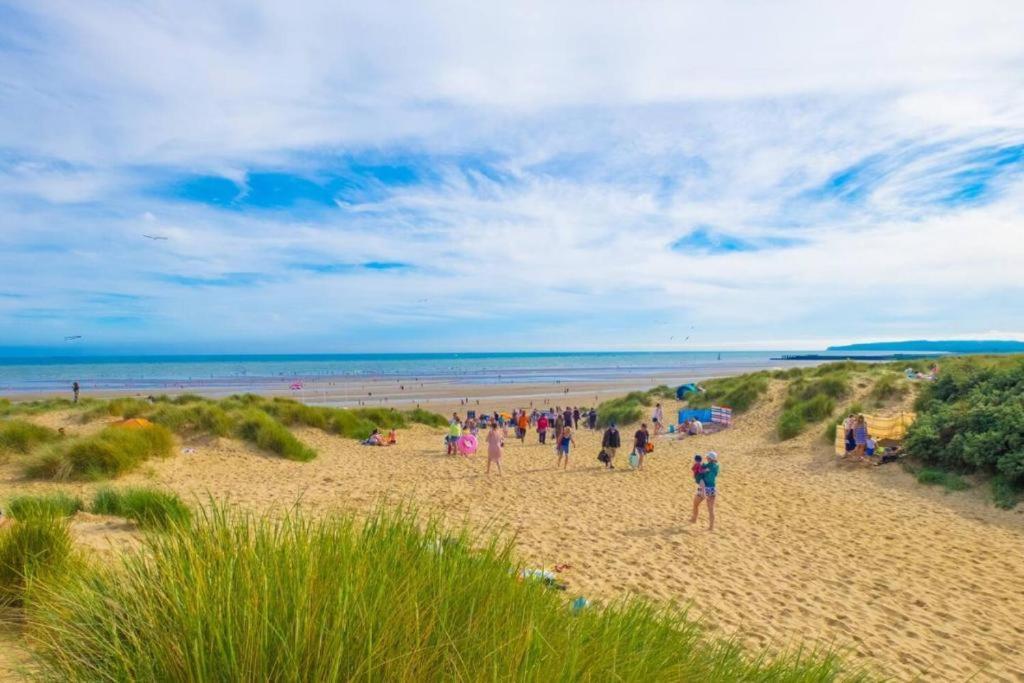 فندق An Oasis Of Serenity In Camber Sands - Brand New 8 Berth Caravan المظهر الخارجي الصورة