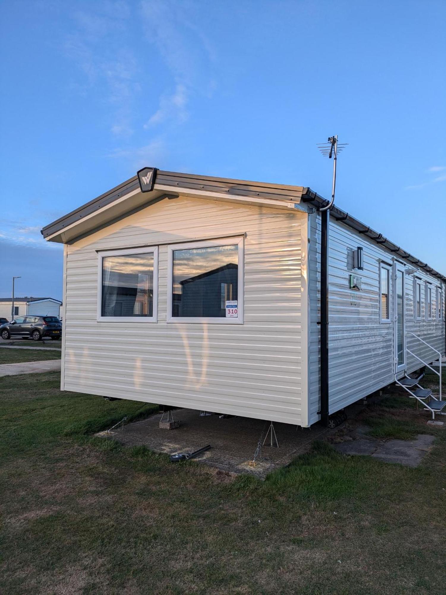 فندق An Oasis Of Serenity In Camber Sands - Brand New 8 Berth Caravan المظهر الخارجي الصورة
